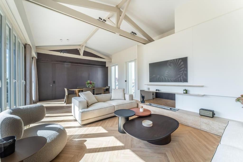 Luxueux Haussmannien Avec Vue Sur Apartment