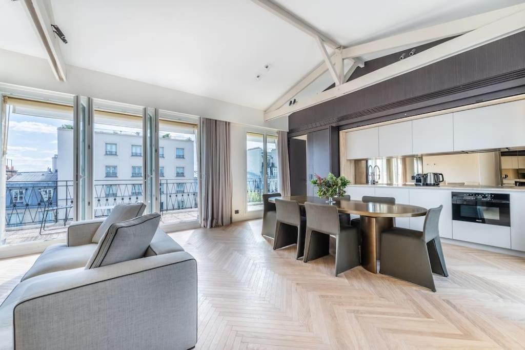 Luxueux Haussmannien Avec Vue Sur * Paris