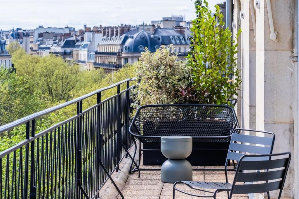 Luxueux Haussmannien Avec Vue Sur Apartment